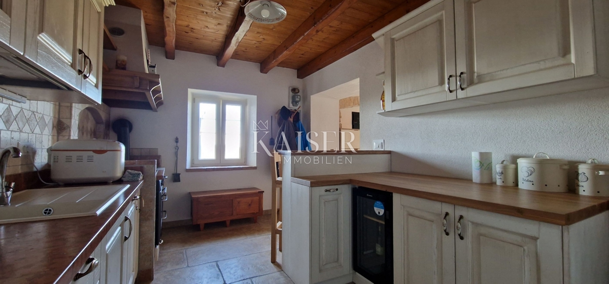 Istria, Juričani, Occasione unica!!!! Casa in pietra nella natura con terreno!!!!