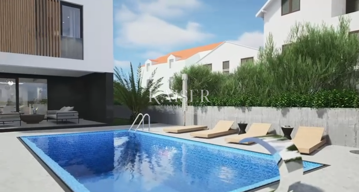 Vodice - Lussuosa villa moderna con piscina e garage a 300 metri dal mare