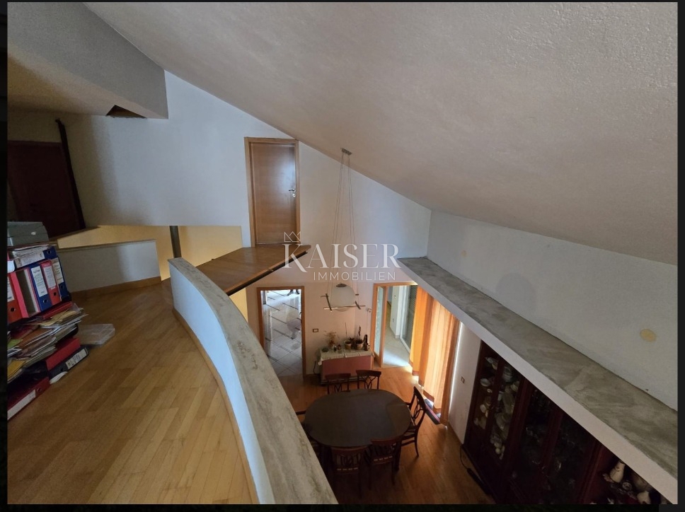 Zara - Esclusiva casa familiare con giardino