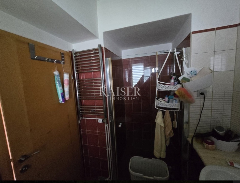 Zara - Esclusiva casa familiare con giardino