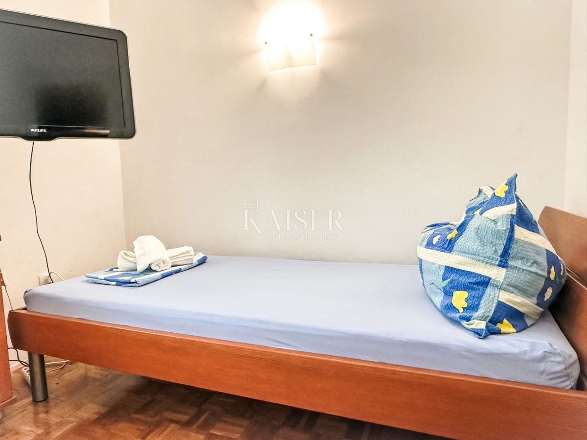 Pag, Novalja - casa 117m2 con garage e giardino