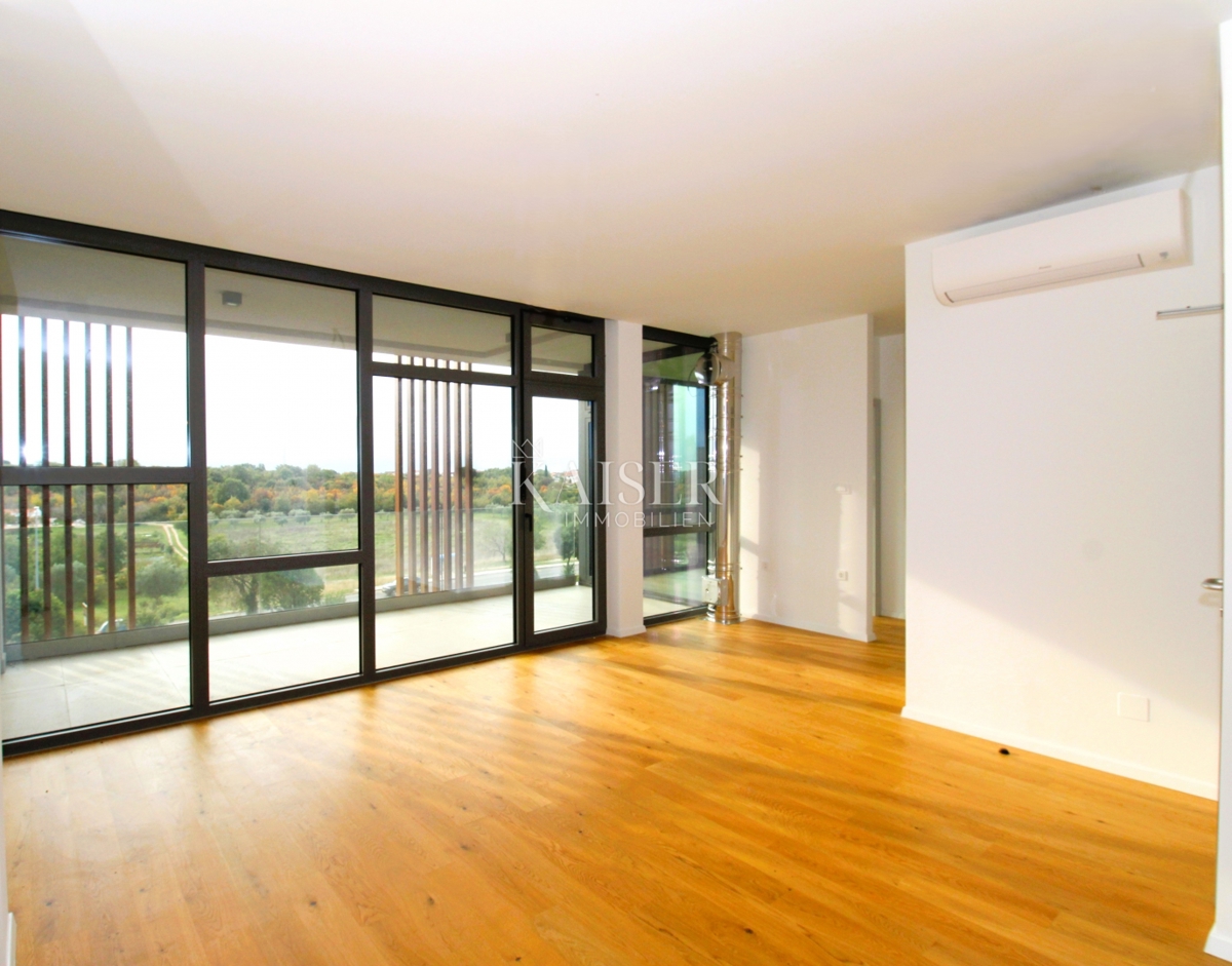 Istria, Rovigno - appartamento moderno di 95m2 con parcheggio