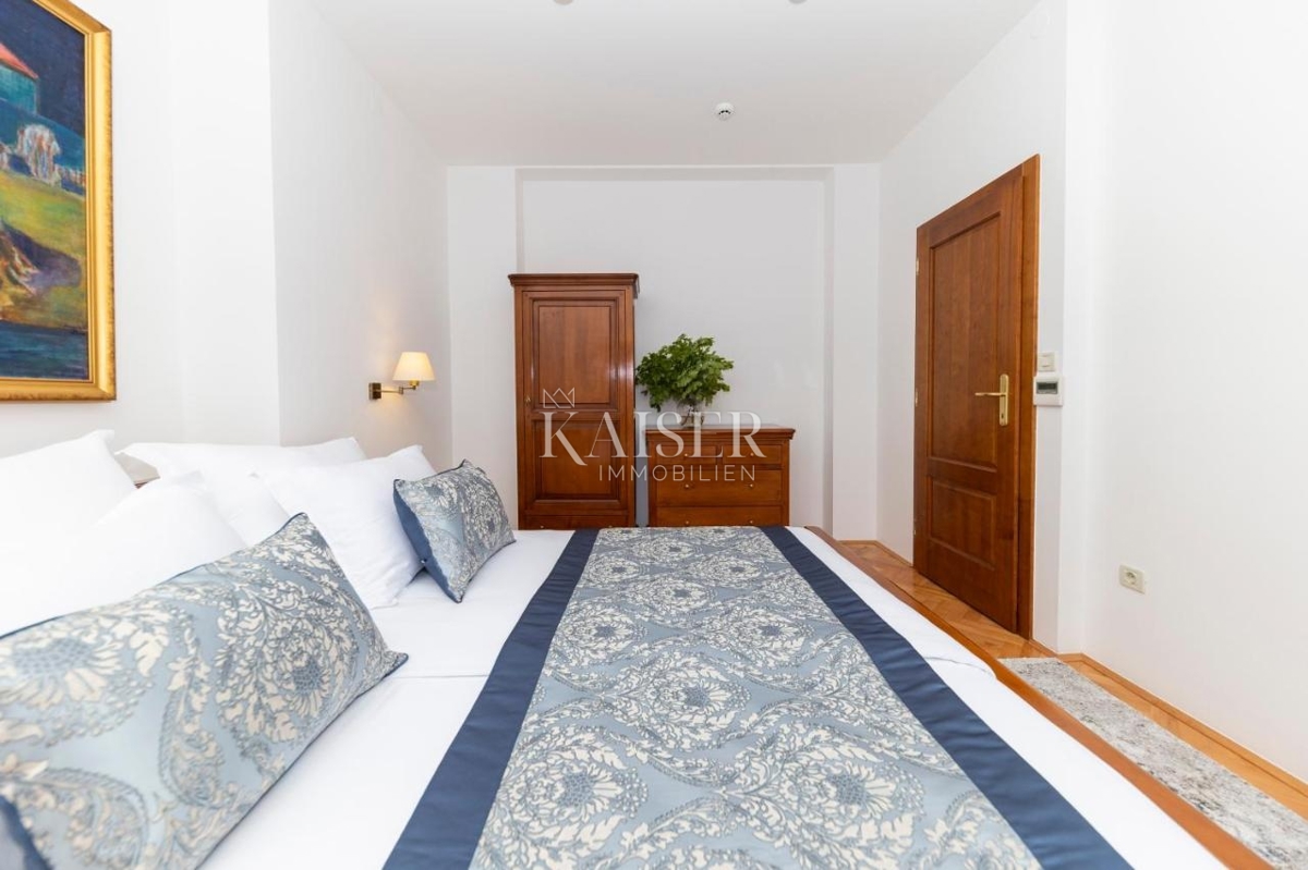 Hotel sul mare vicino a Sebenico