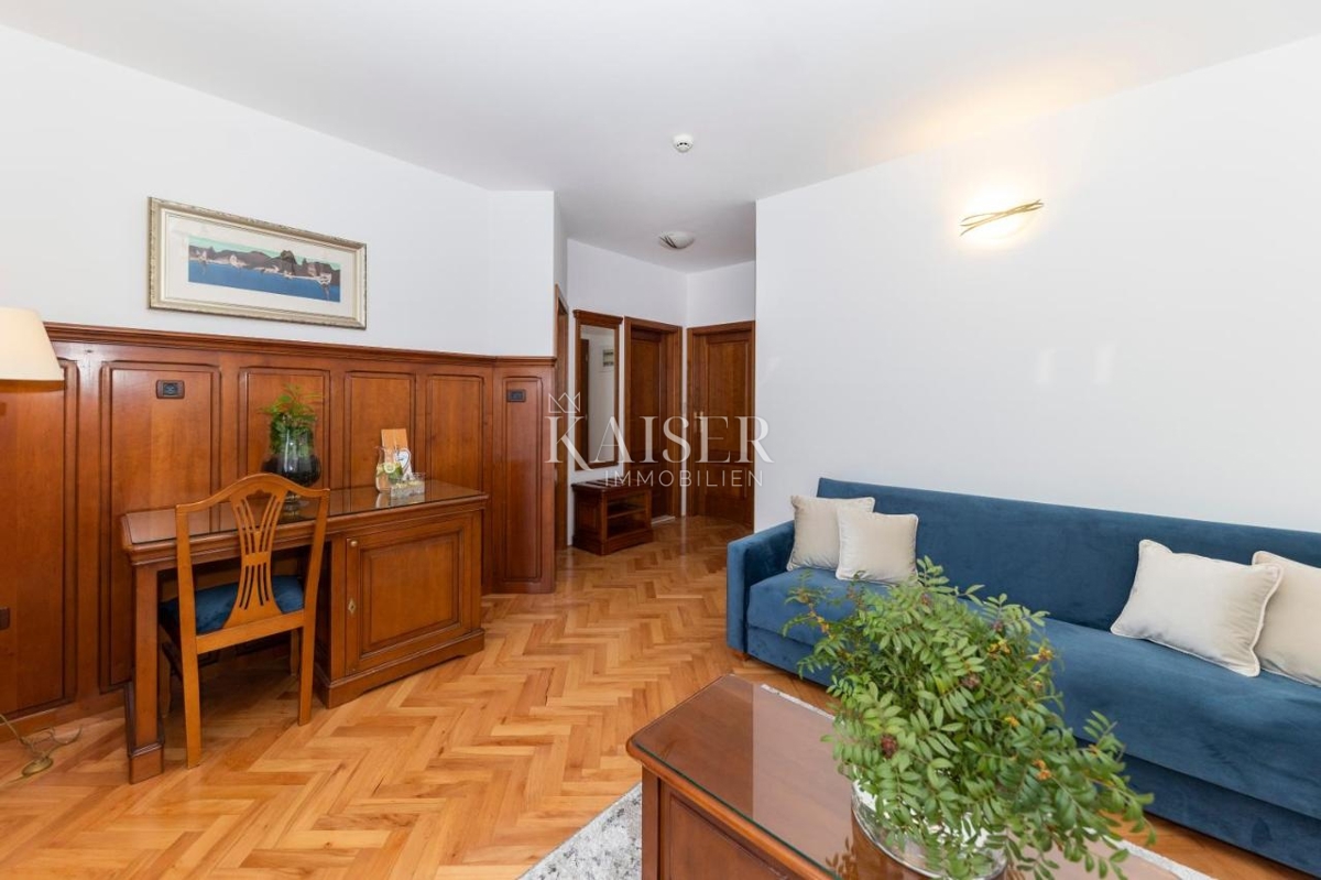 Hotel sul mare vicino a Sebenico