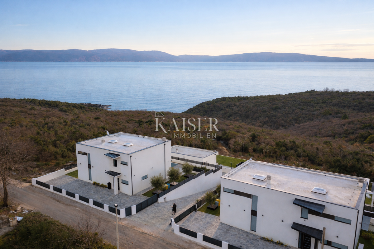 Istria, Rabac - villa di lusso con vista panoramica sul mare, 233 m2