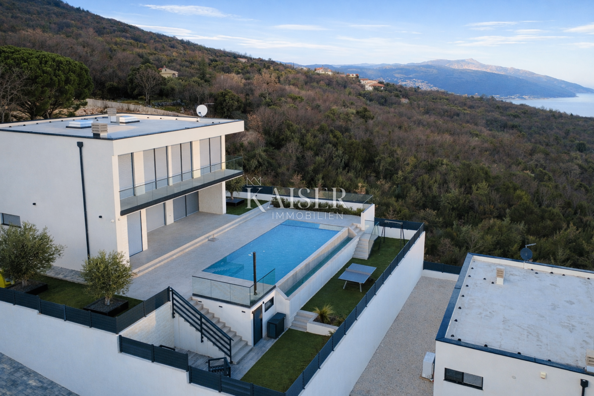 Istria, Rabac - villa di lusso con vista panoramica sul mare, 233 m2