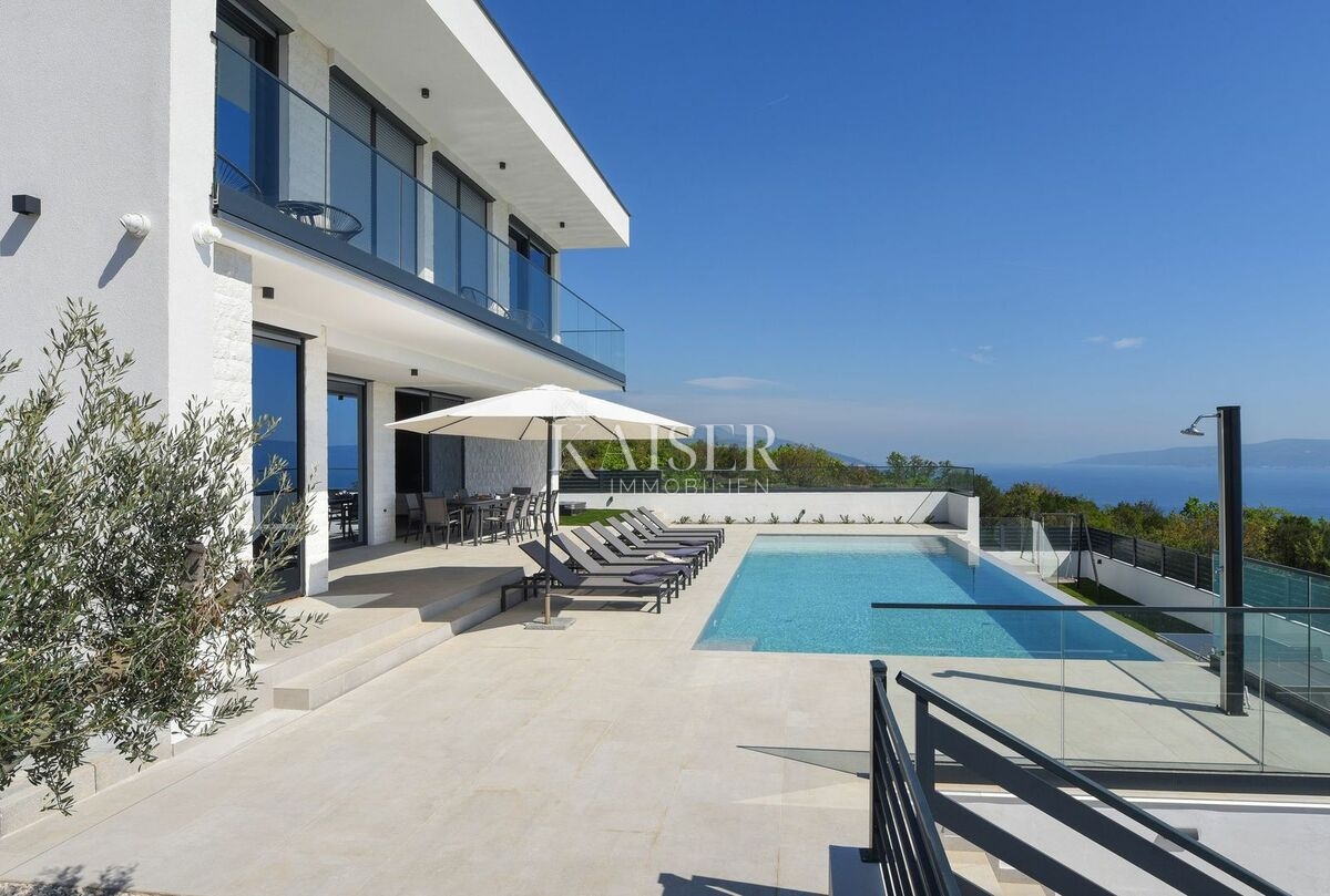 Istria, Rabac - villa di lusso con vista panoramica sul mare, 233 m2
