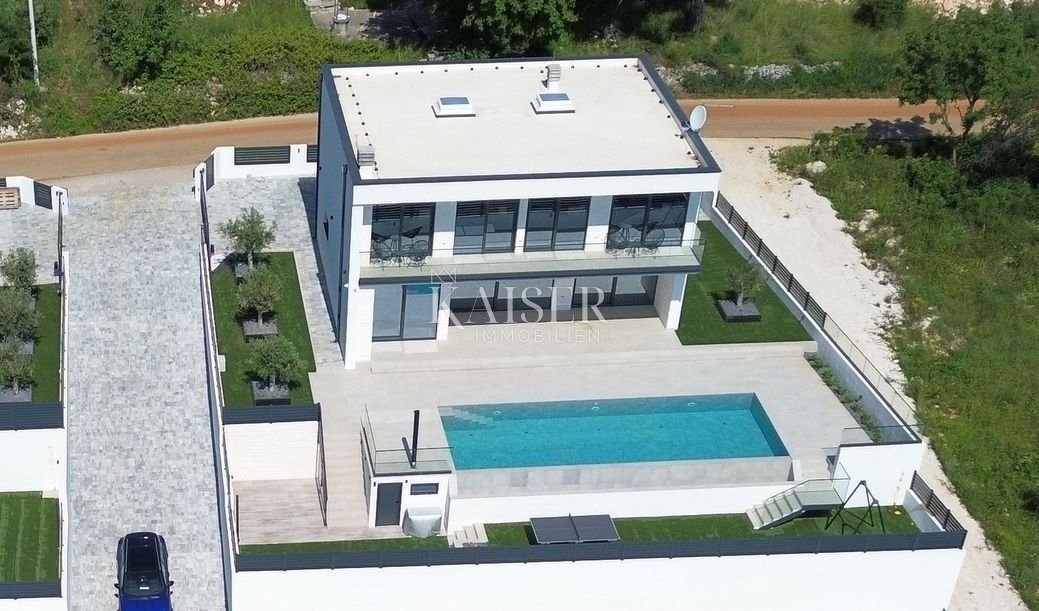 Istria, Rabac - villa di lusso con vista panoramica sul mare, 233 m2