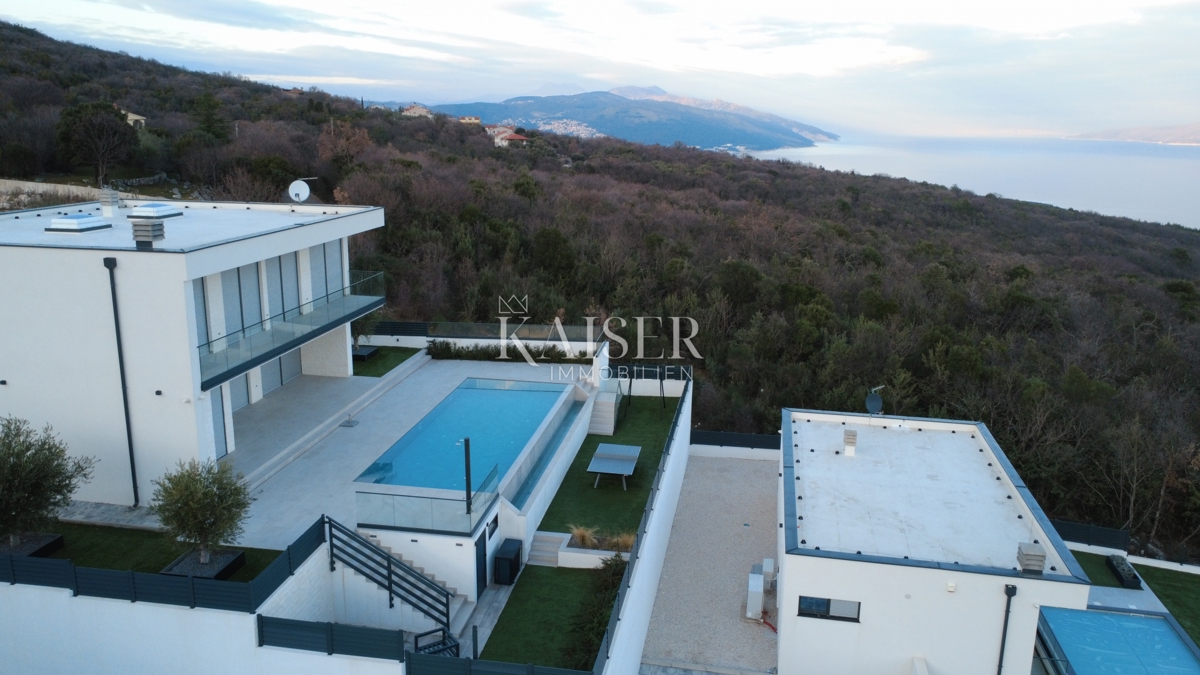 Istria, Rabac - villa di lusso con vista panoramica sul mare, 233 m2