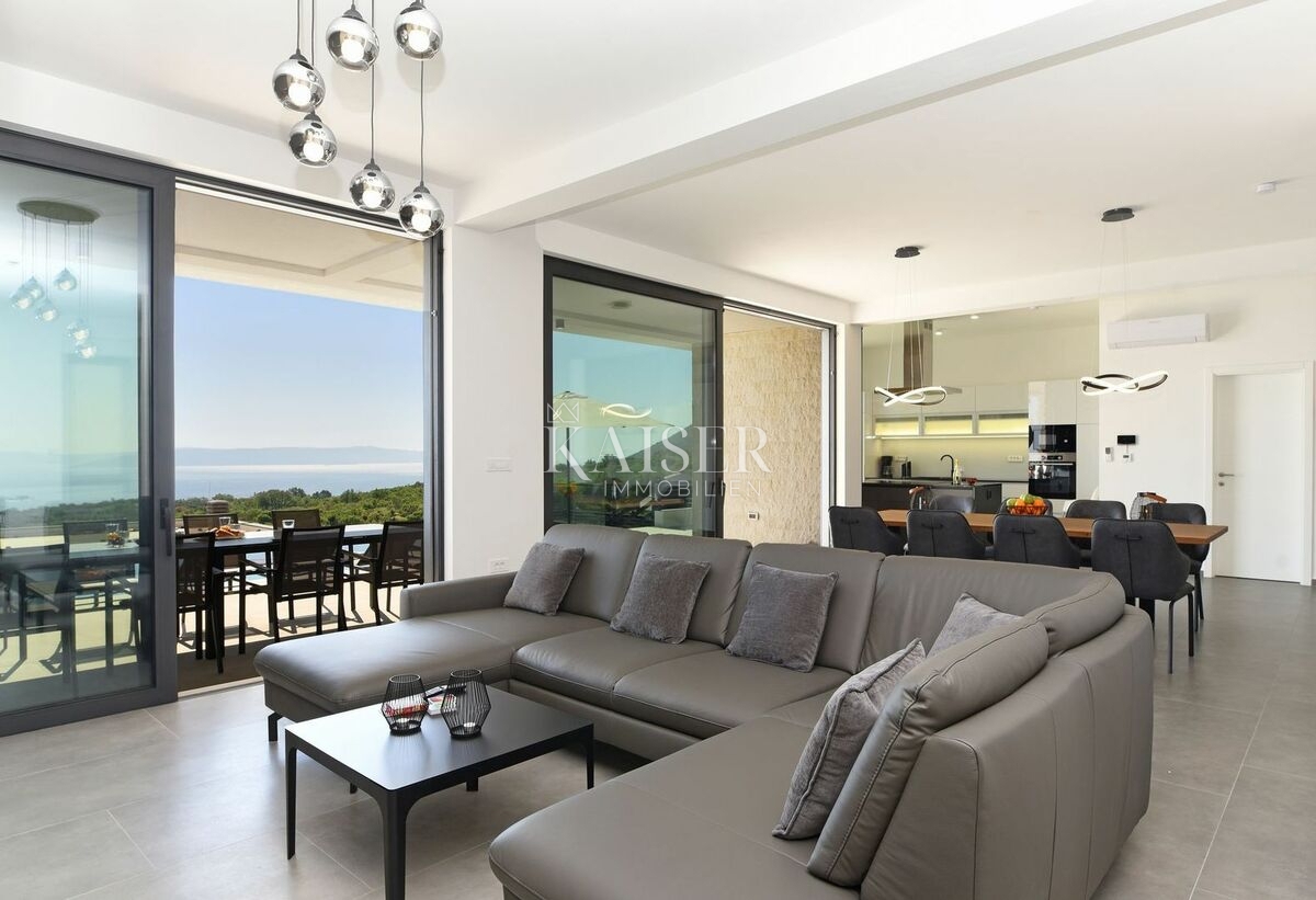 Istria, Rabac - villa di lusso con vista panoramica sul mare, 233 m2