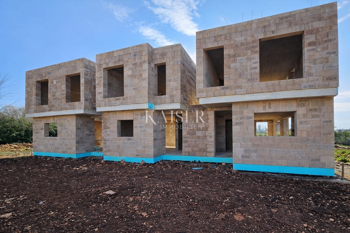 Casa Kaštelir, Kaštelir-Labinci, 97m2