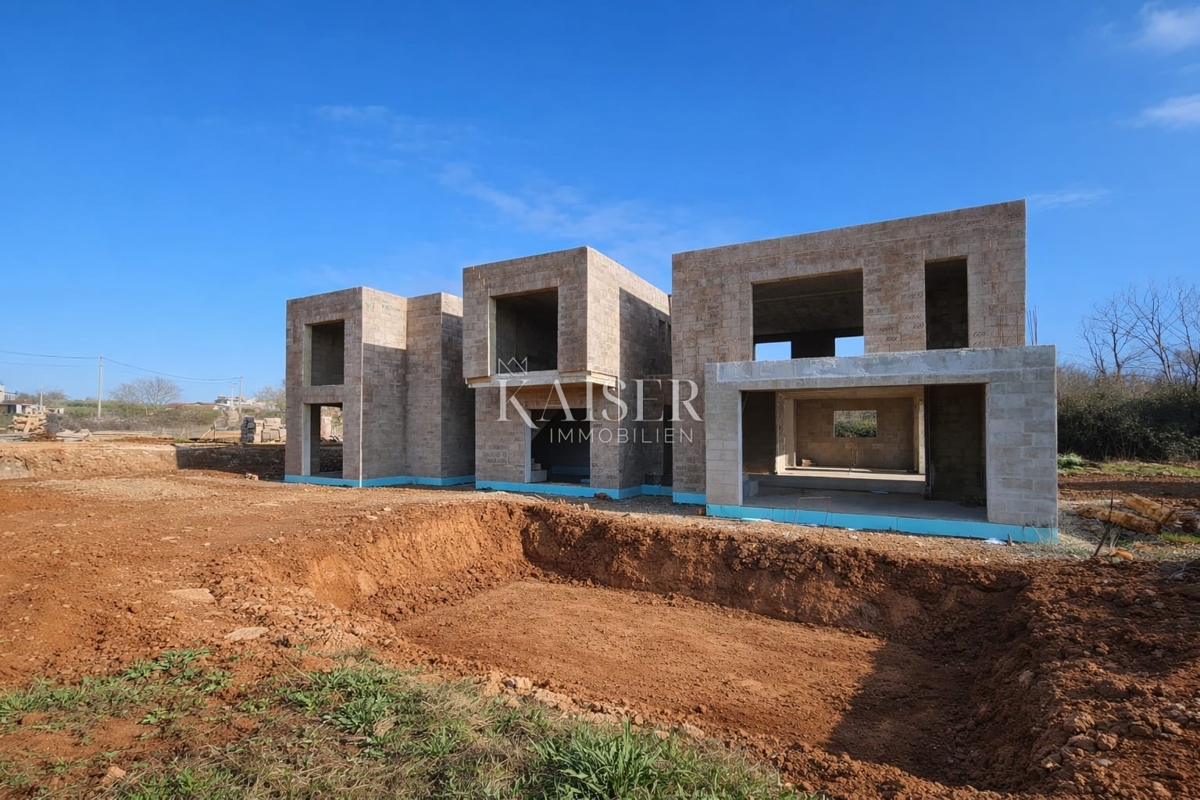 Casa Kaštelir, Kaštelir-Labinci, 97m2