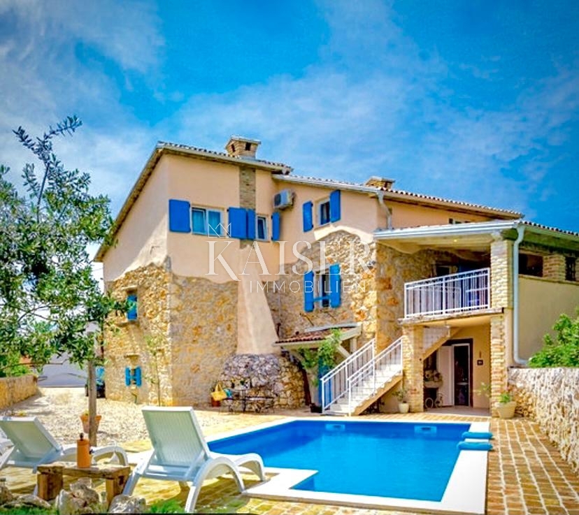 Isola di Krk, Dobrinj - vecchia casa ristrutturata 170 m2