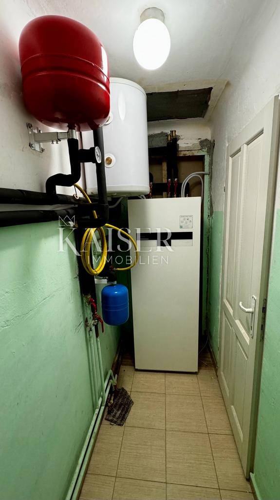 Abbazia, Lovran - Piano di una villa storica con 2 appartamenti a 100 m dal mare