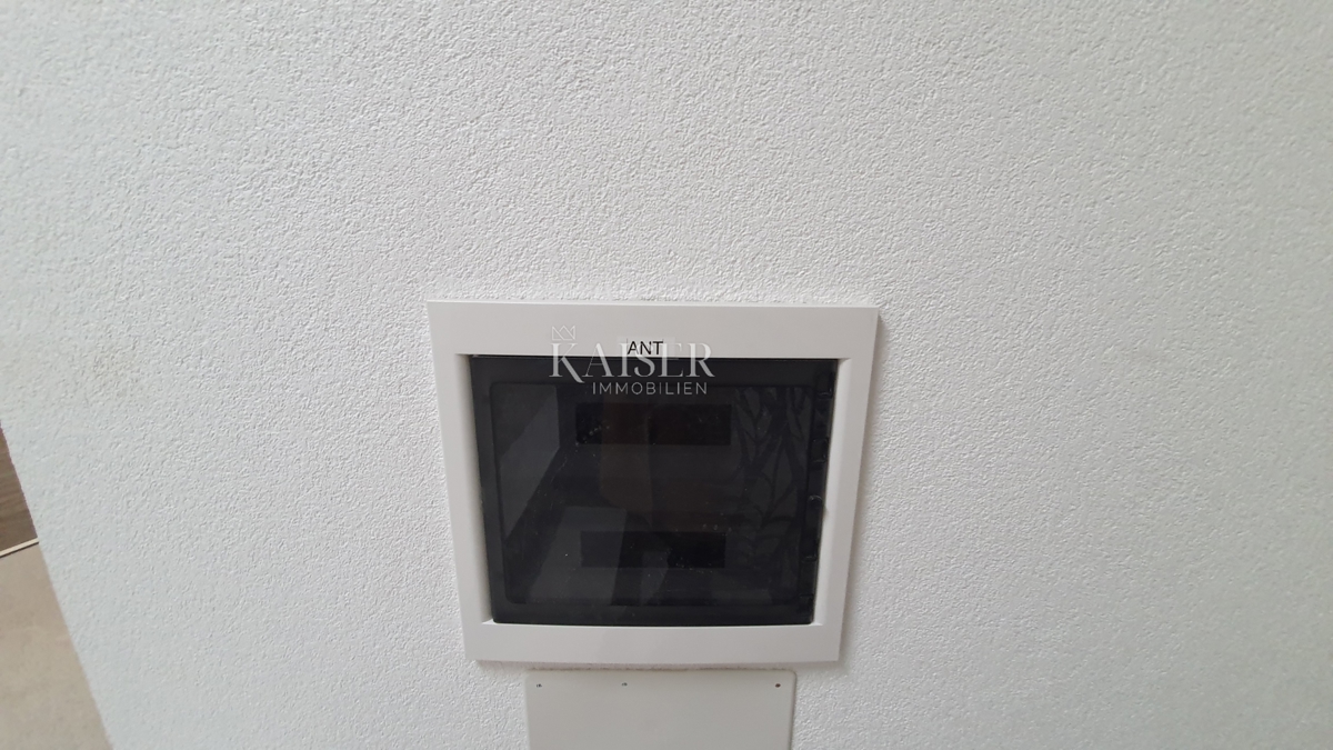 Istria - Umago, appartamento al primo piano, vista mare