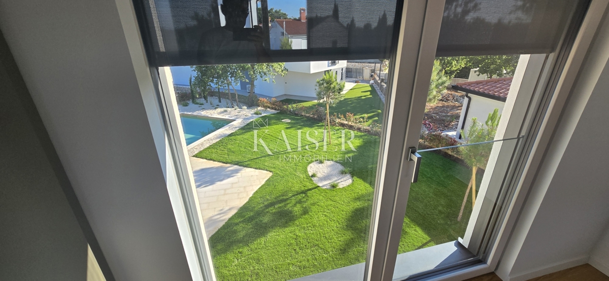 Istria - Parenzo, villa moderna con piscina e sauna