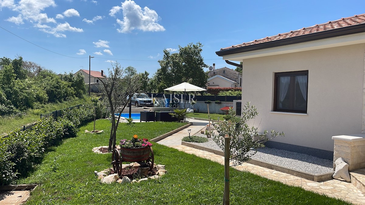 Istria - Visignano, affascinante casa con piscina