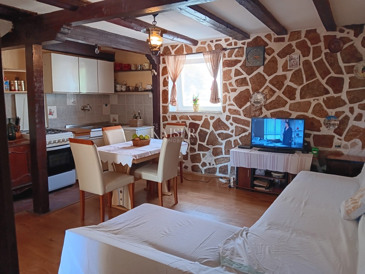 Istria - Parenzo, casa in pietra ristrutturata