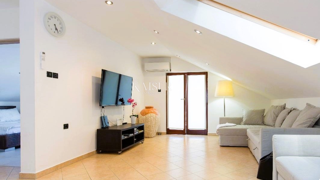 Appartamento Njivice, Omišalj, 92,60m2