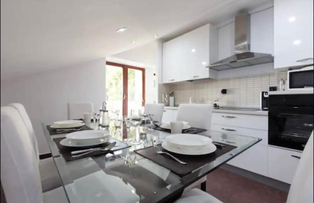 Appartamento Njivice, Omišalj, 92,60m2