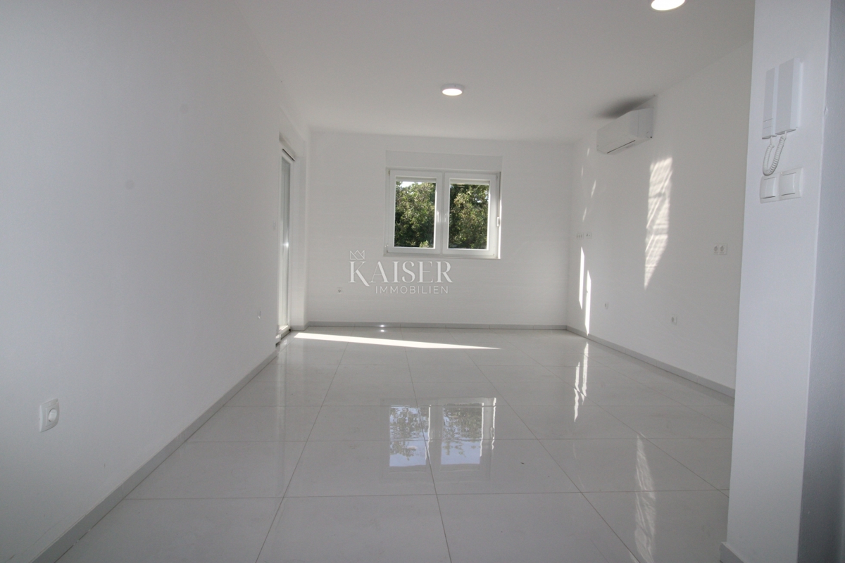 Crikvenica, Selce - Appartamento con 2 camere da letto al piano terra di un nuovo edificio