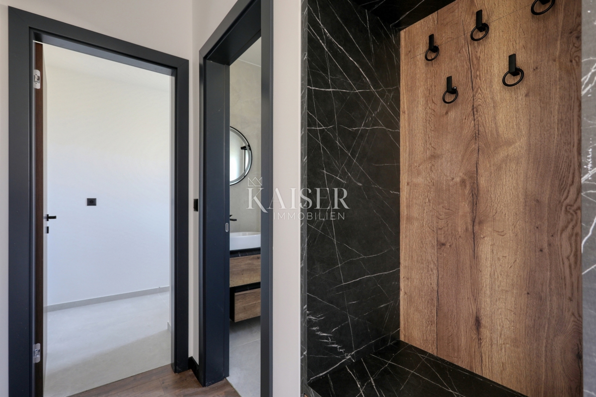  Zara, Privlaka, appartamento duplex con giardino privato, a 400 metri dal mare