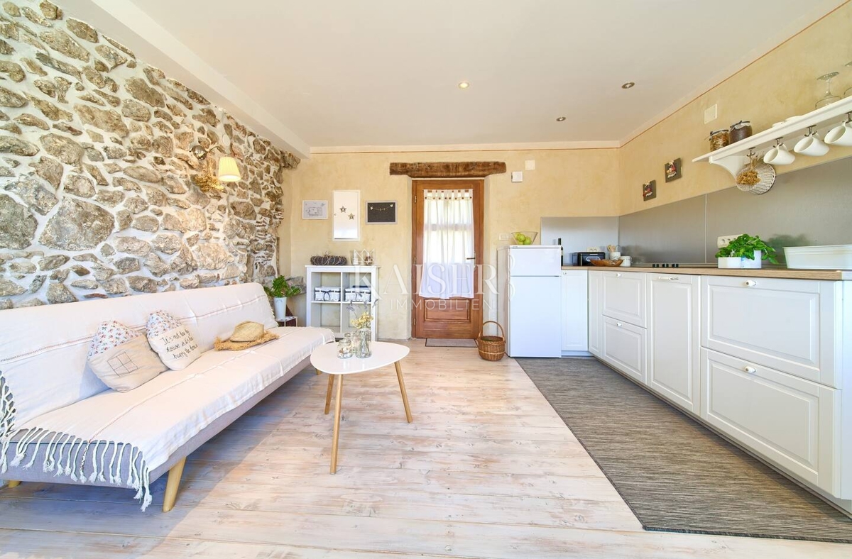 Casa Dobrinj, 71,47m2