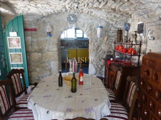 Crikvenica, Tribalj - bella casa in pietra con giardino