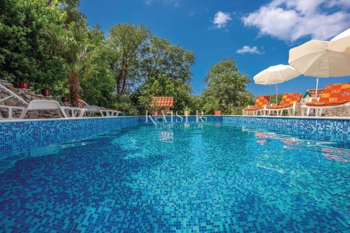 Crikvenica, Tribalj - bella casa in pietra con giardino