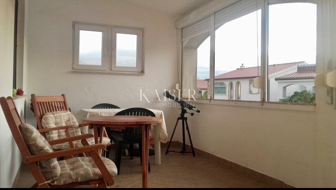 Vir, casa con due unità separate, a 200 m dal mare