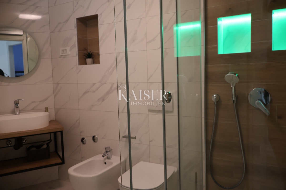 Villa Šmrika, Kraljevica, 400m2