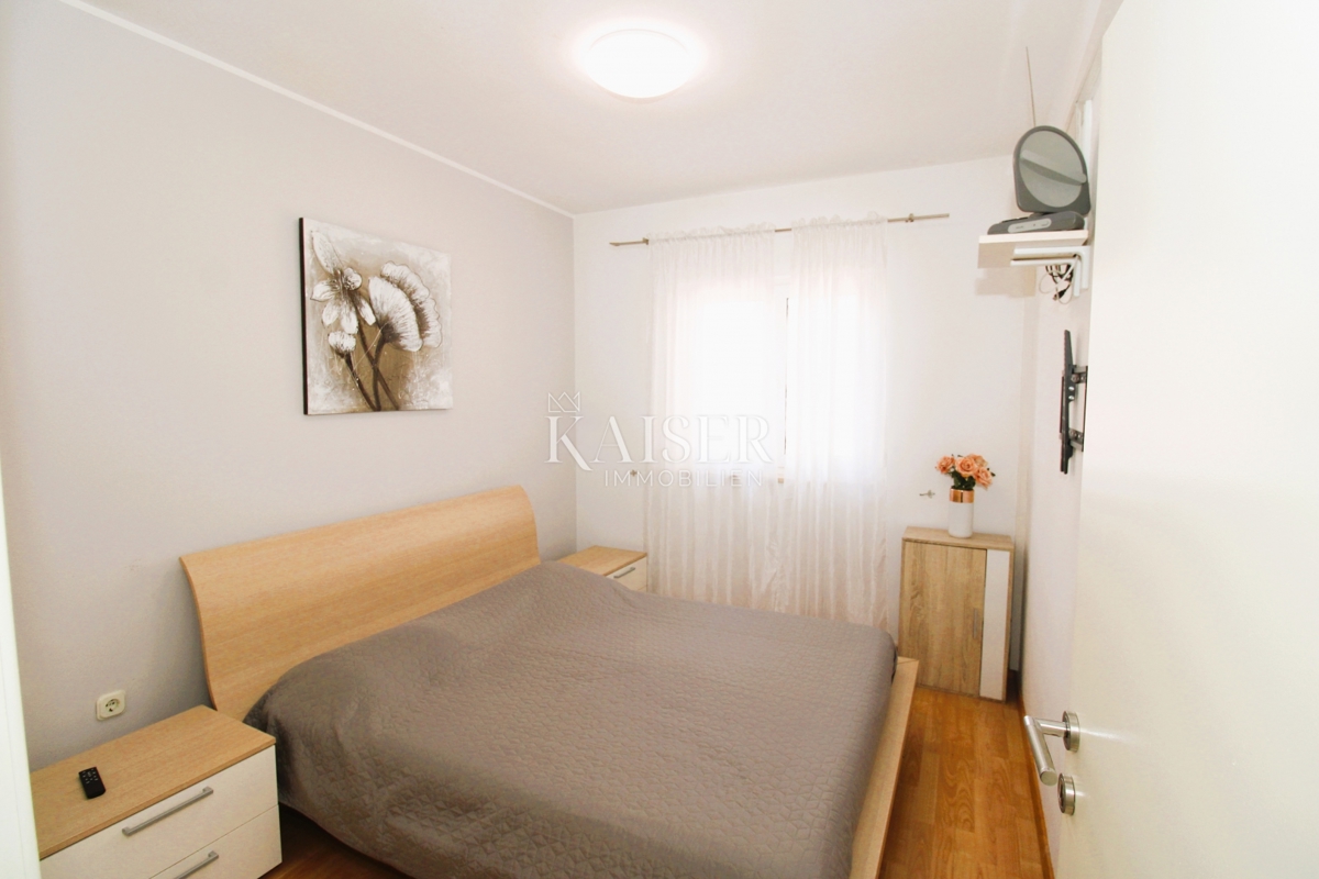 Istria - Parenzo, appartamento al piano terra a soli 2 km dal mare