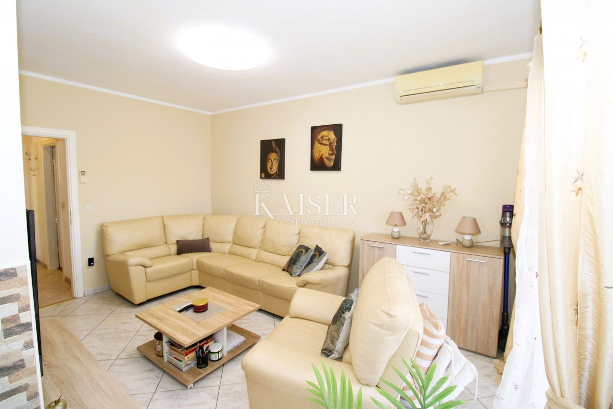 Istria - Parenzo, appartamento al piano terra a soli 2 km dal mare