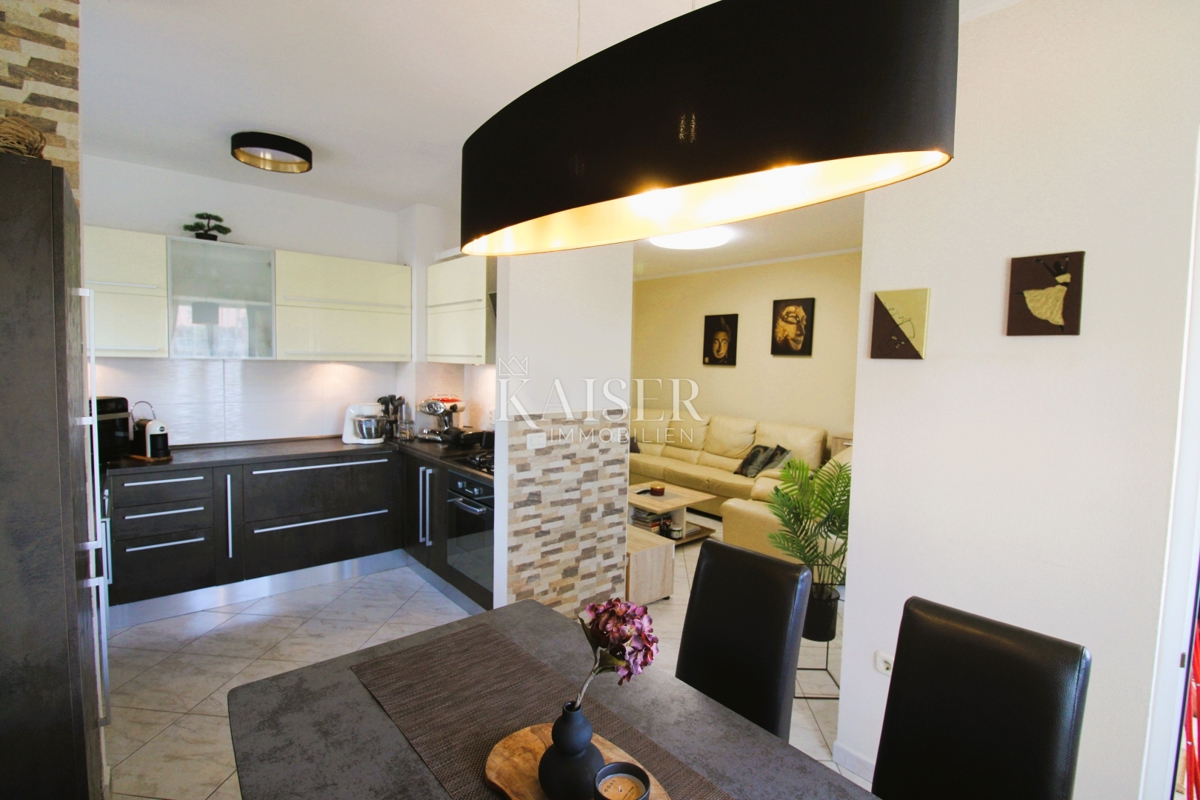 Istria - Parenzo, appartamento al piano terra a soli 2 km dal mare