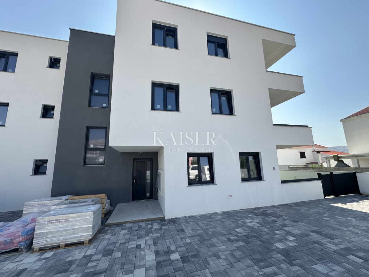 Isola di Pag - appartamento 56,05 m2 con giardino, a 70 m dal mare