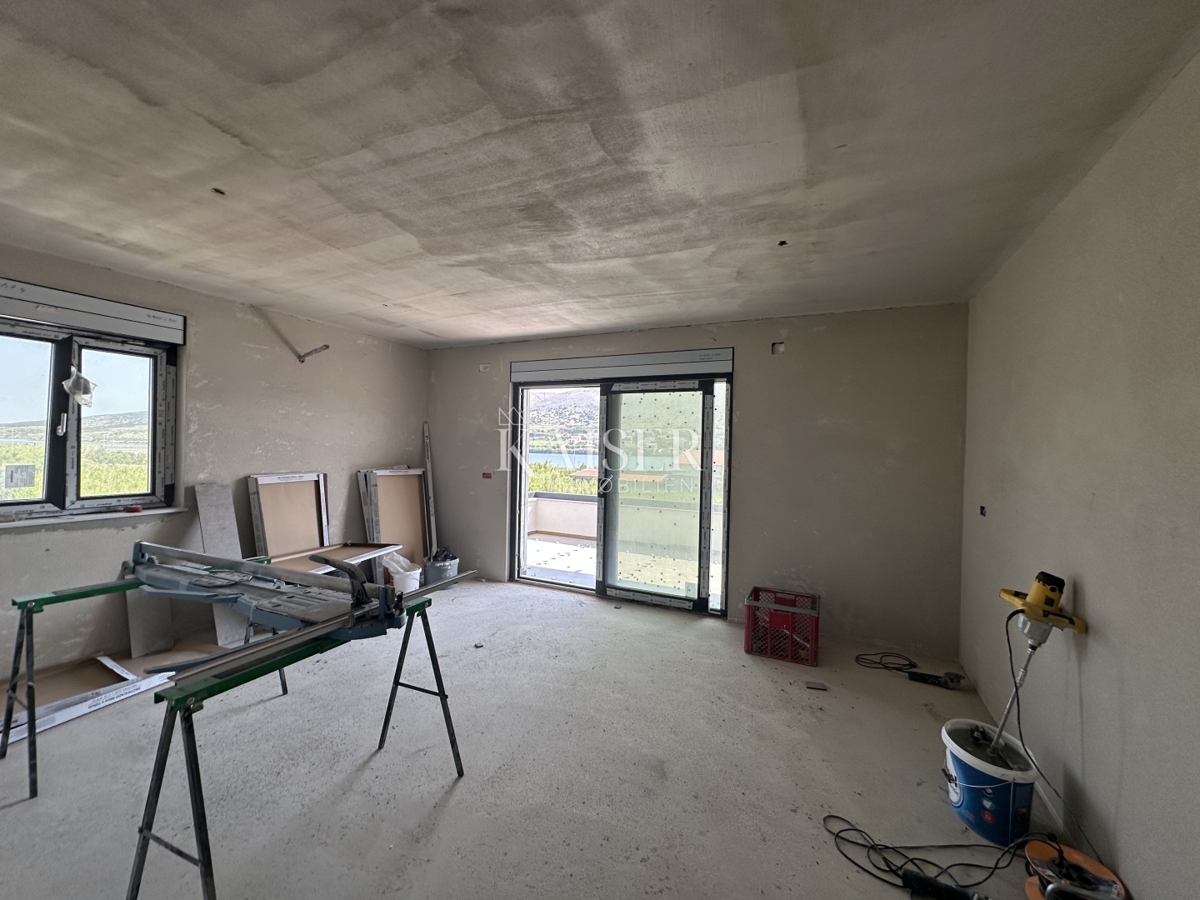 Pag, appartamento - 57,63 m2 con vista mare, a 70 m dal mare