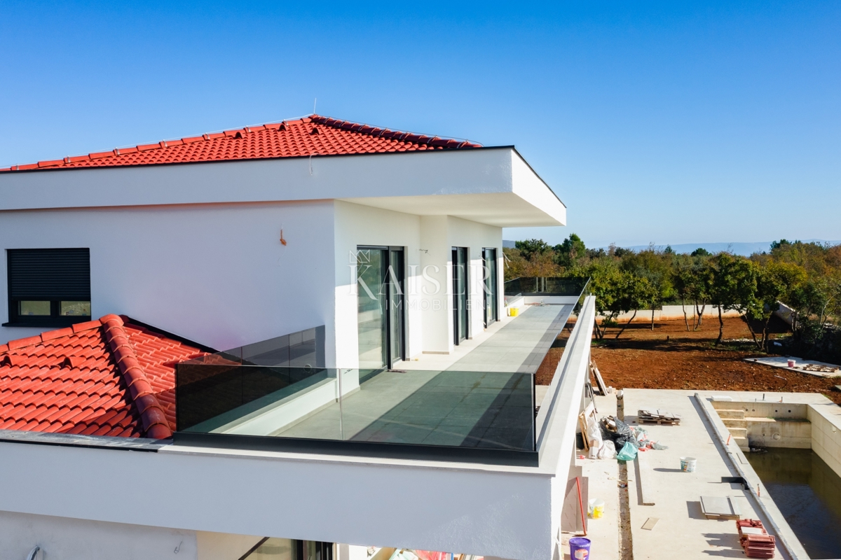 Istria, Rakalj - villa in posizione unica con vista panoramica 