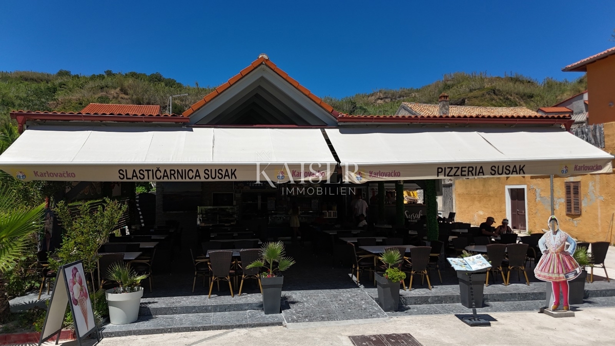 Isola di Susak, casa con ristorante