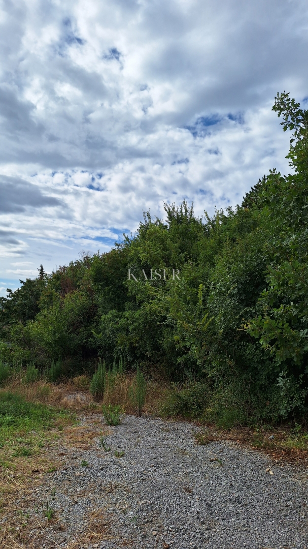 Земля під забудову Glavani, Kostrena, 1.030m2