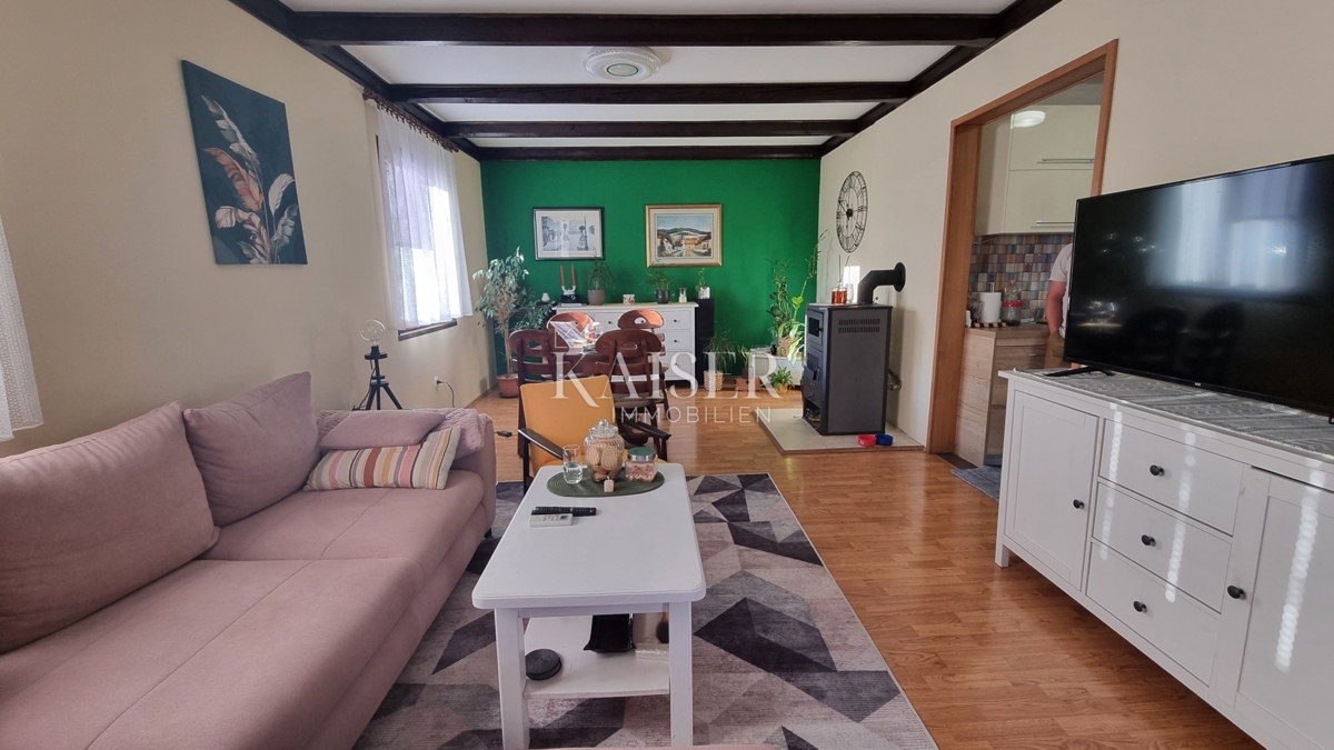 Gorski kotar, Vrbovsko - casa con ampio giardino, solo nella nostra offerta!