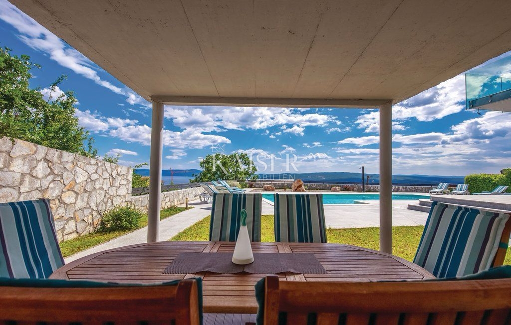 Crikvenica – Esclusiva villa di lusso con piscina e vista panoramica sul mare