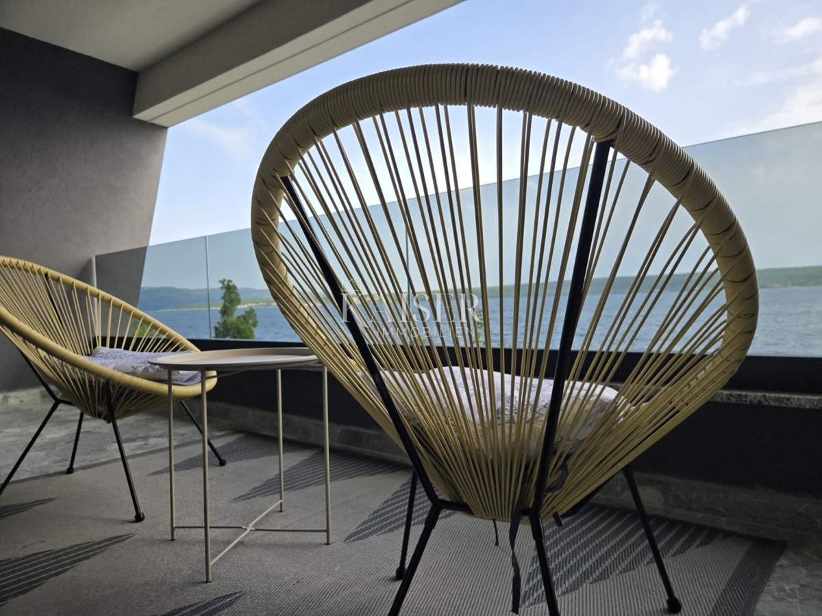 Zara, Posedarje - villa esclusiva prima fila al mare con accesso privato al mare