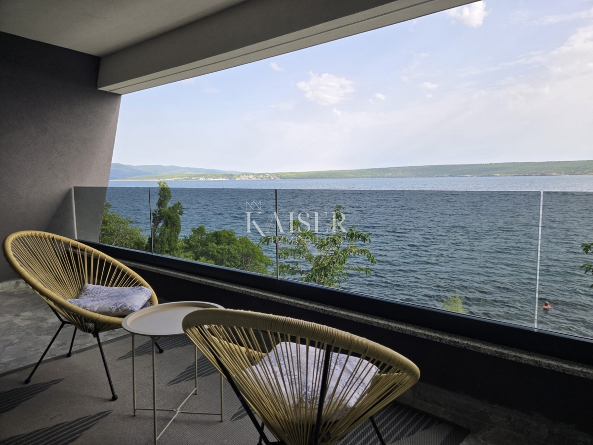 Zara, Posedarje - villa esclusiva prima fila al mare con accesso privato al mare