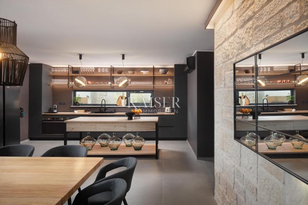 Istria, Rovigno – Esclusiva villa di 200 m2 per veri edonisti