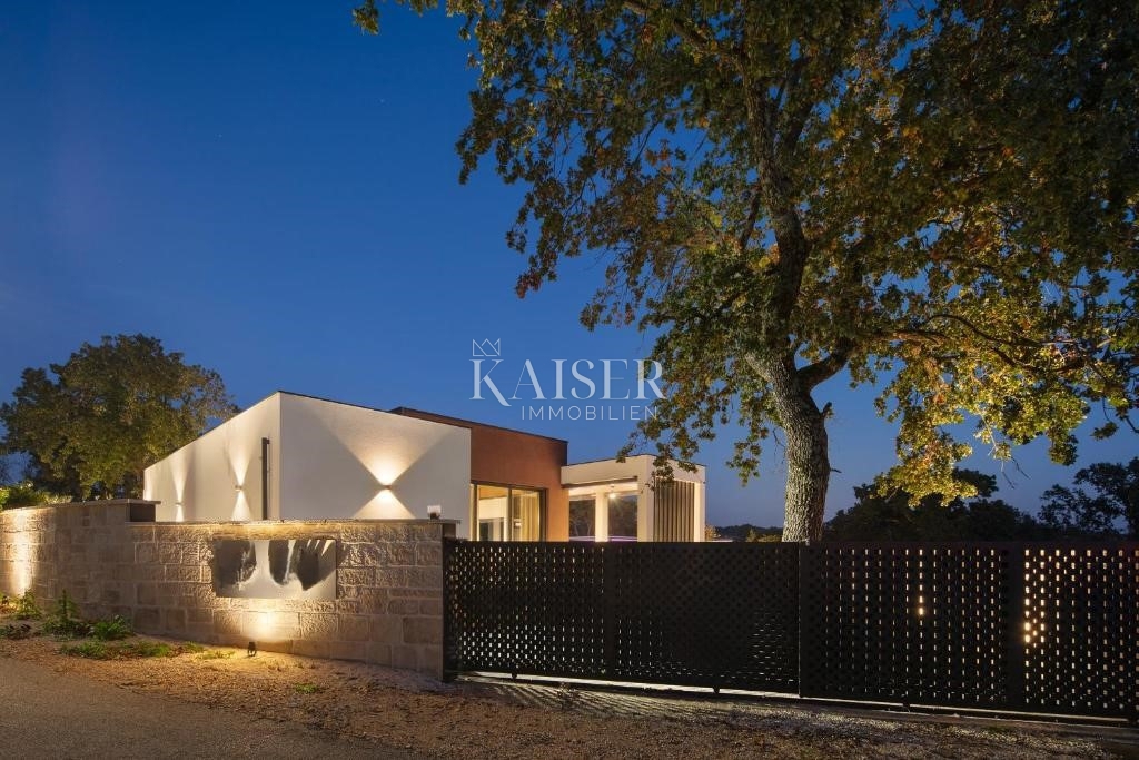 Istria, Rovigno – Esclusiva villa di 200 m2 per veri edonisti