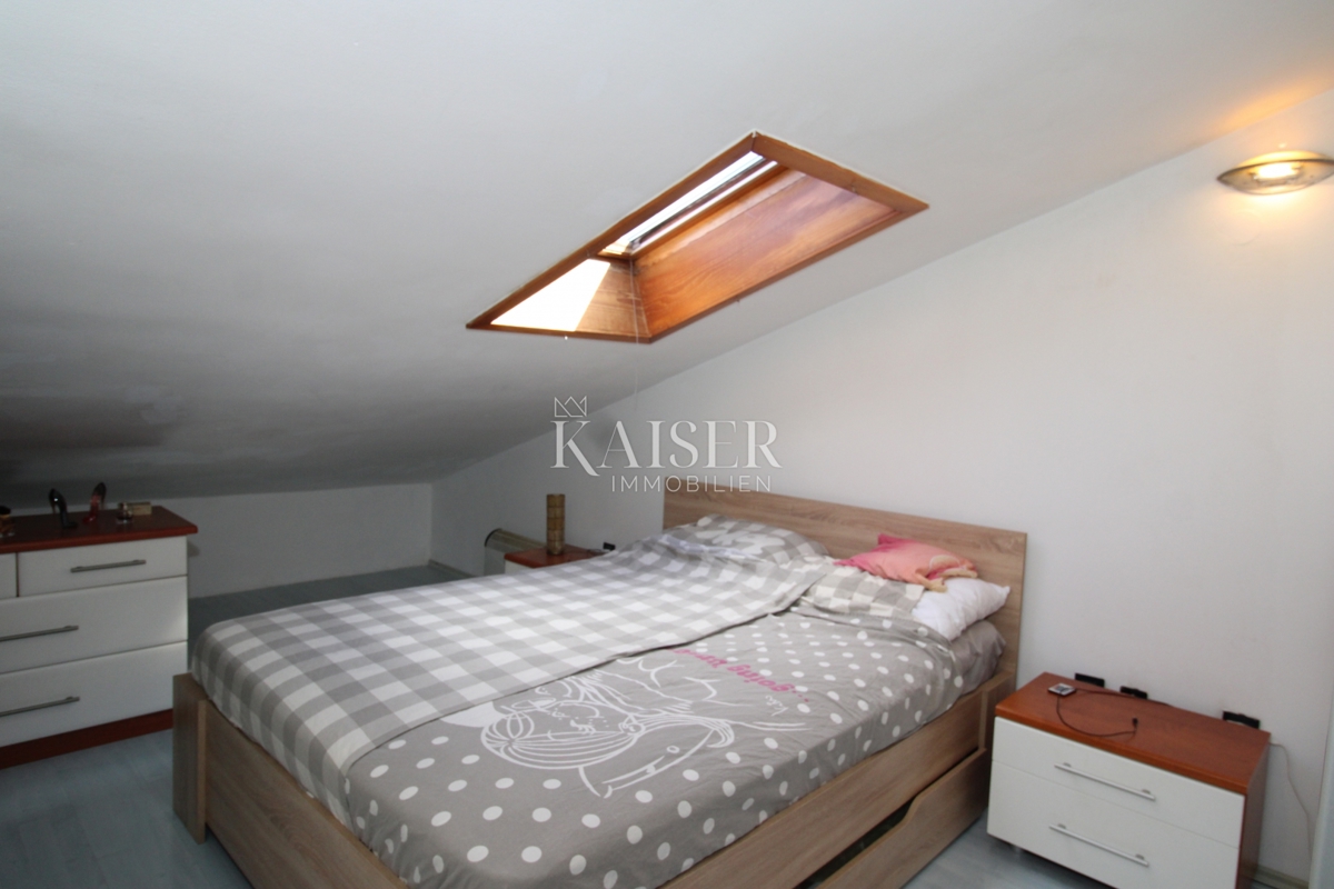 Istria - Parenzo, appartamento con vista mare