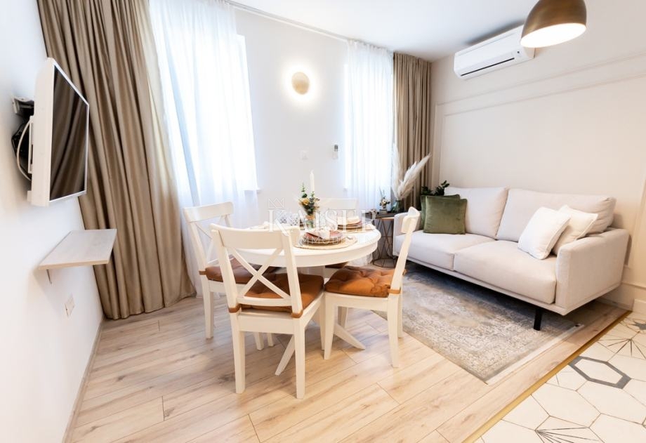 Istria, Orsera - Appartamento di 82 m2 con due unità abitative 