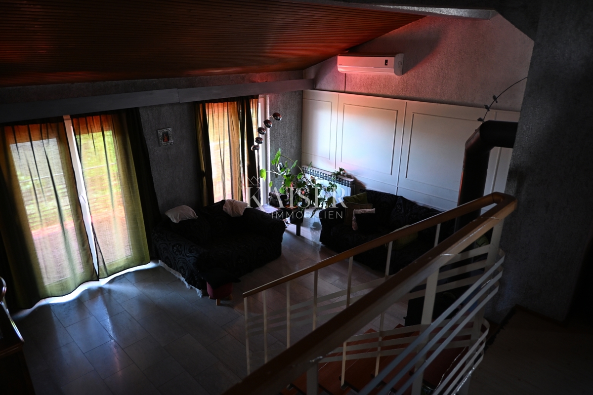 Crikvenica - appartamento con tre camere da letto e ampio giardino