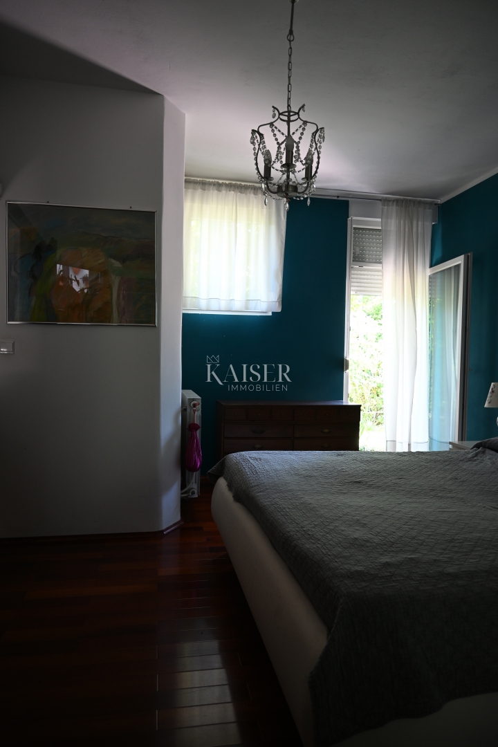 Crikvenica - appartamento con tre camere da letto e ampio giardino