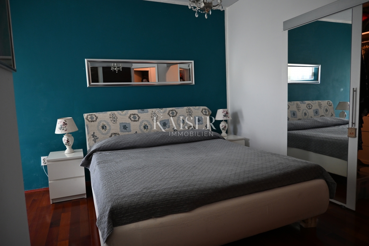 Crikvenica - appartamento con tre camere da letto e ampio giardino